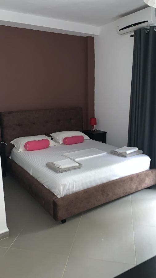 Hotel Natali Dhërmi 外观 照片