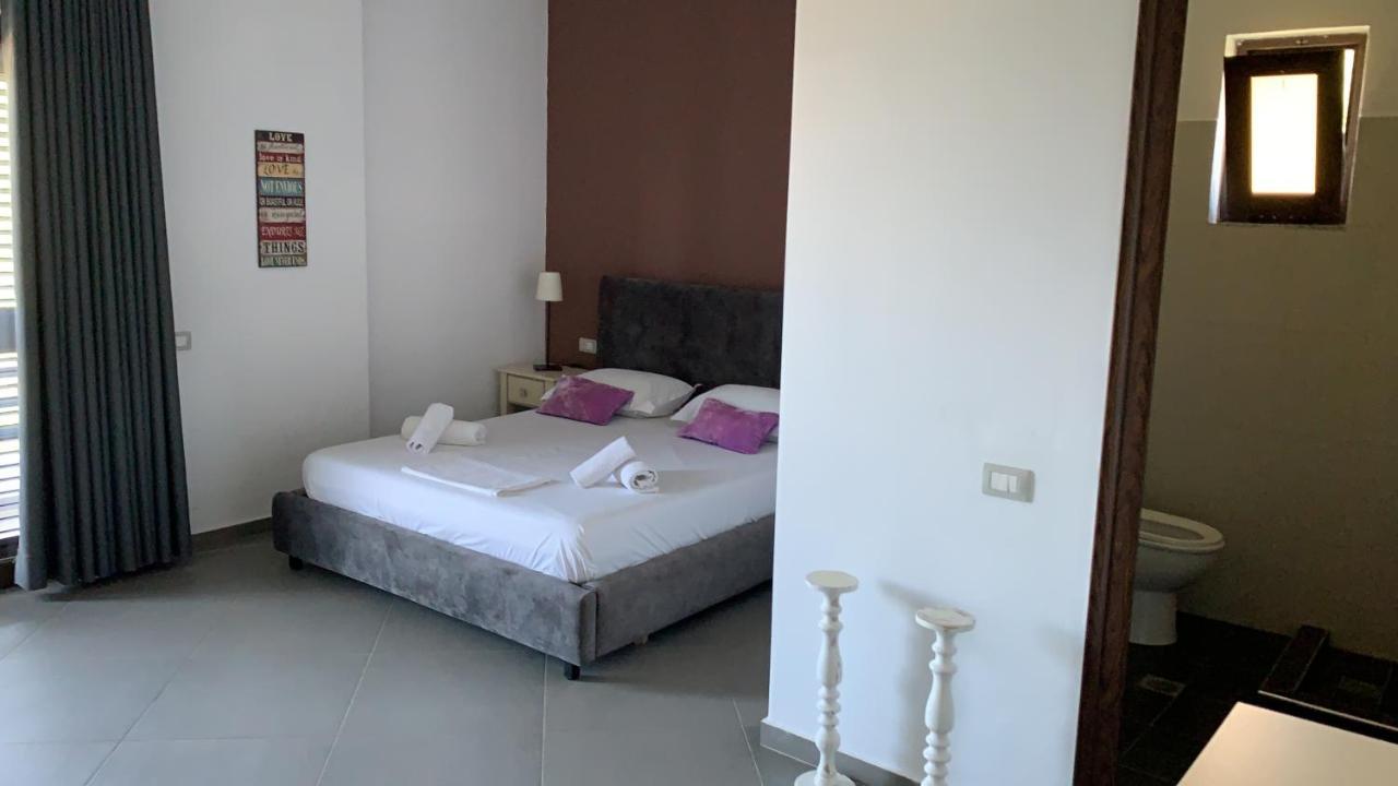 Hotel Natali Dhërmi 外观 照片